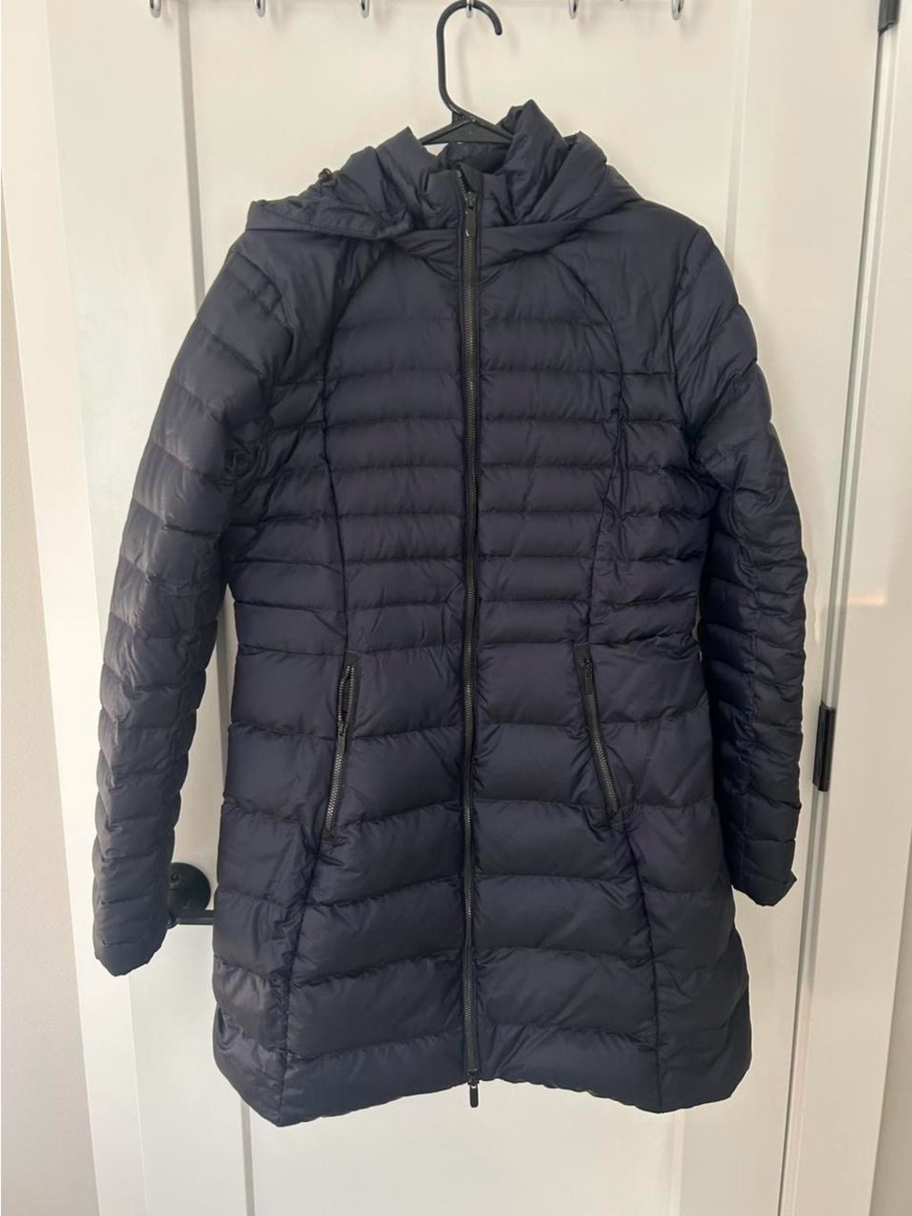 Women's Lululemon Navy Puffer
